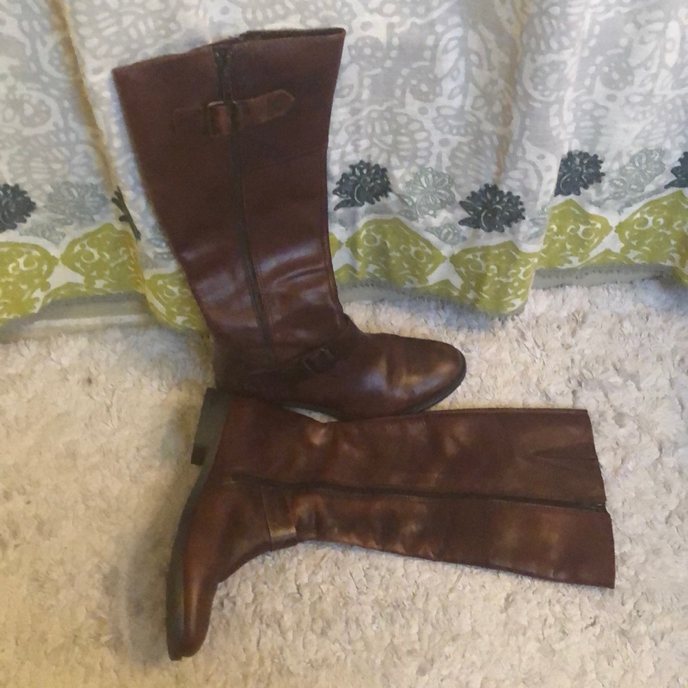 Semi distressed cognac leather boots